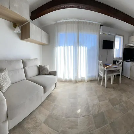 דירה Pinede Piscine Clim Proche Village Naturiste *