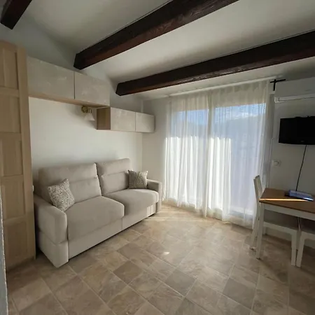 公寓 Pinede Piscine Clim Proche Du Village Naturiste 阿格德
